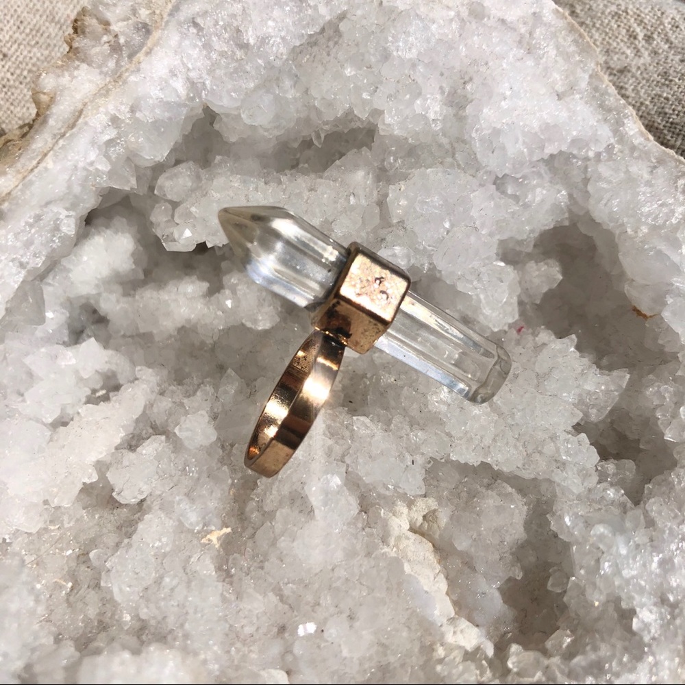🍋 3/$25 statement ring - Picture 3 of 4